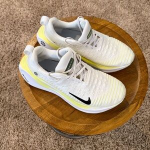 Nike React Infinity Run 4